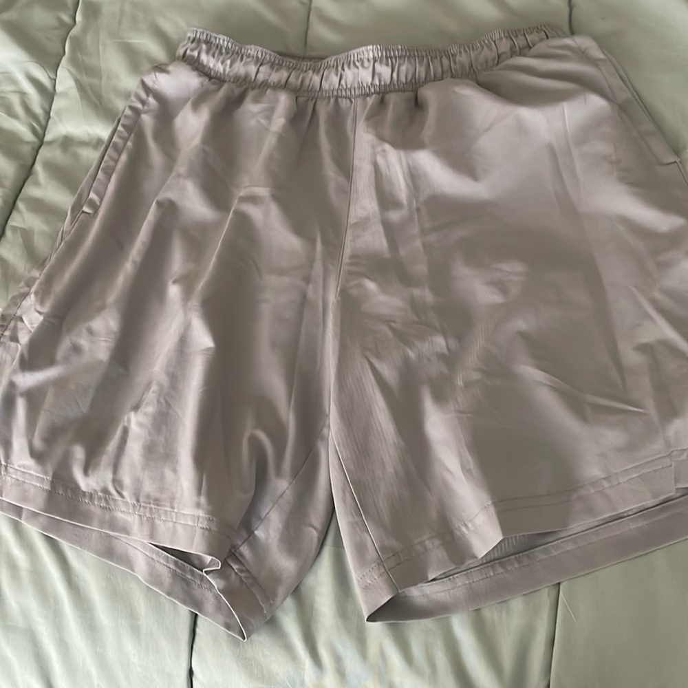 Xersion, men’s athletic shorts with liner